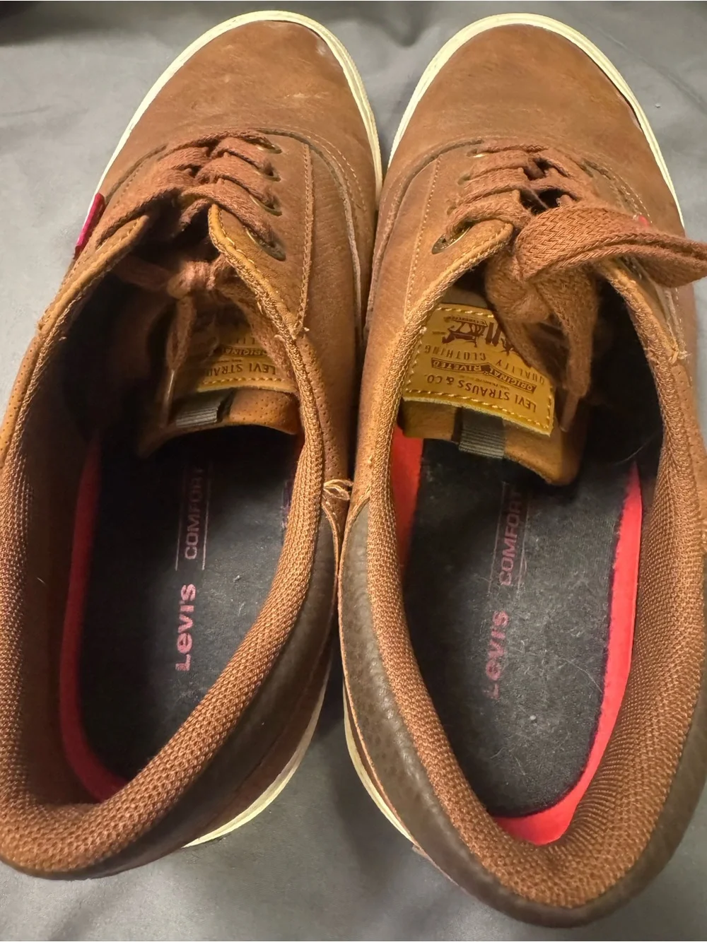Levi's Brown Canvas Low-Top Sneakers with White Sole-0025